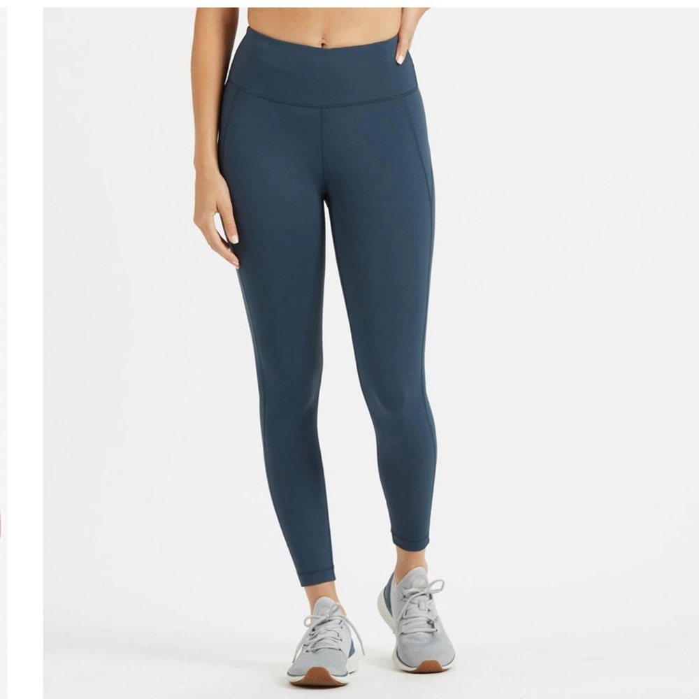 Vuori Pace High Rise Leggings Teal 7/8 Length